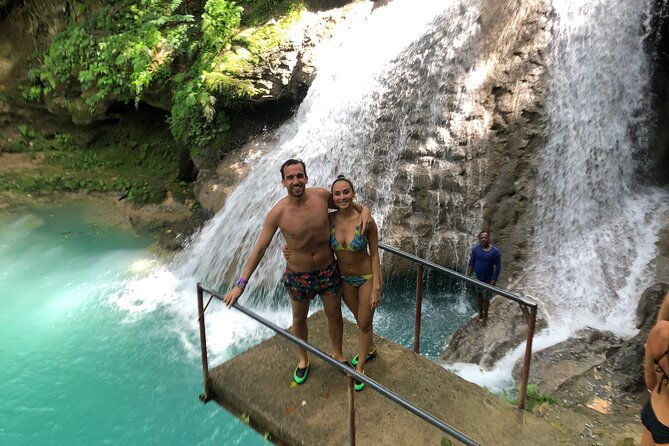 dunns-river-and-blue-hole-secret-falls-from-mobay