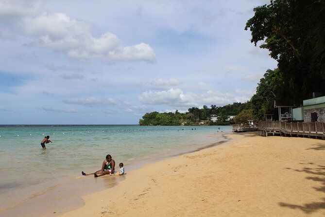 dunns-river-blue-hole-waterfall-combo-jamaica-montego-bay
