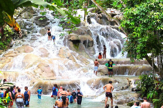dunns-river-blue-hole-waterfall-combo-jamaica-montego-bay
