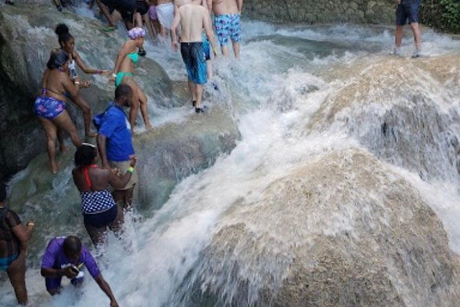 dunns-river-falls-and-blue-hole-secret-falls-2