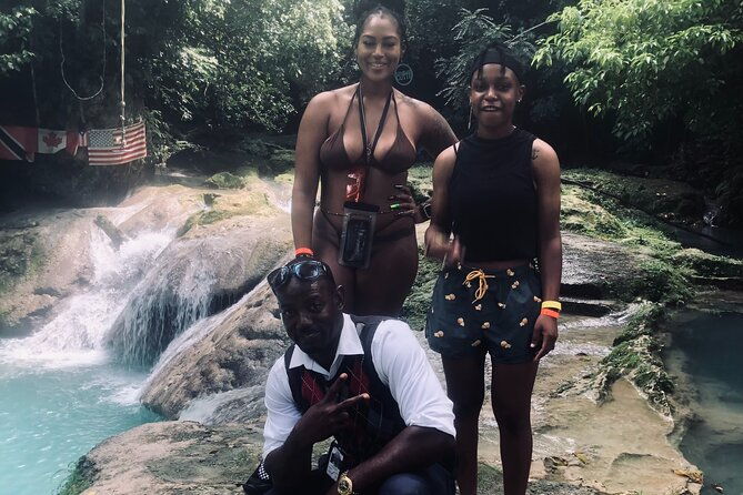 dunns-river-falls-and-blue-hole-secret-falls