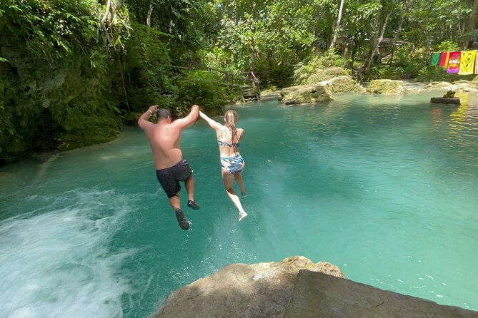 dunns-river-falls-and-blue-hole-secret-falls