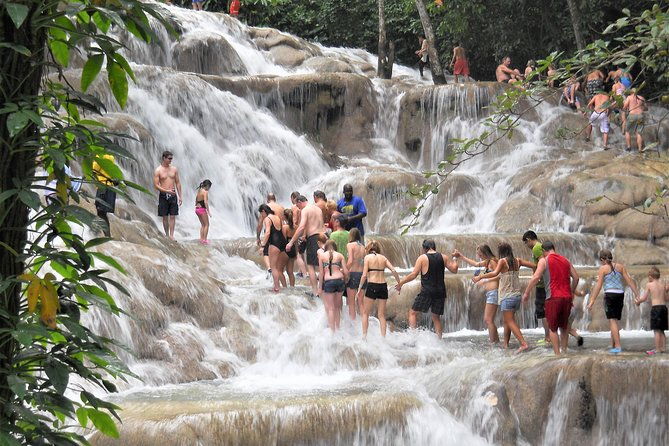 dunns-river-falls-and-ocho-rios-shopping-tour-from-runaway-bay
