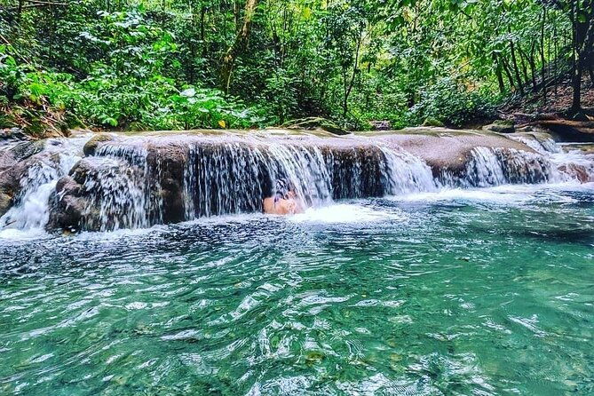 dunns-river-falls-and-ocho-rios-shopping-tour-from-runaway-bay