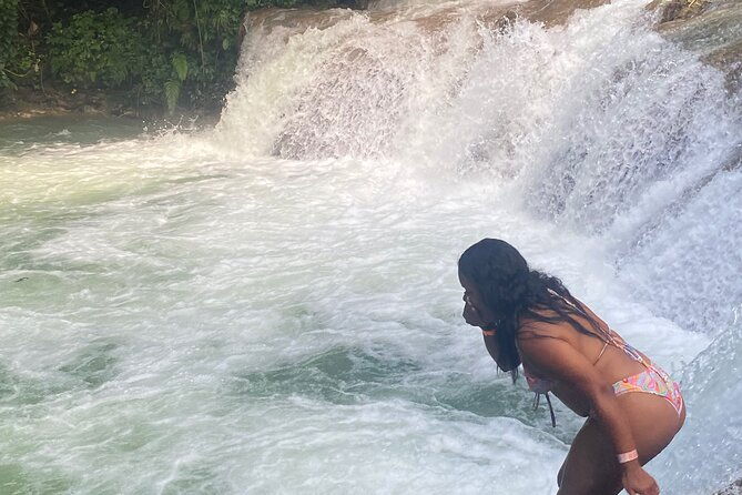dunns-river-falls-and-shopping-tour-in-ocho-rios