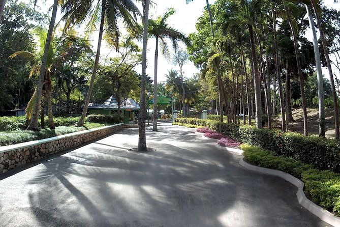 dunns-river-falls-park-and-beach
