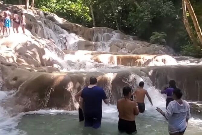 dunns-river-falls-private-tour