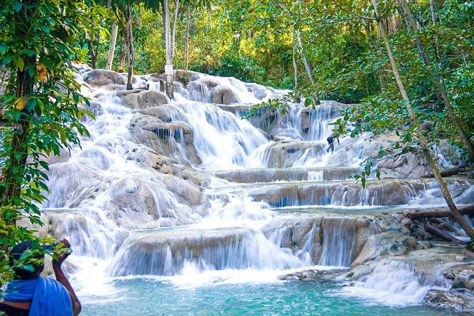 dunns-river-falls-river-tubing-and-horseback-riding-with-transportation