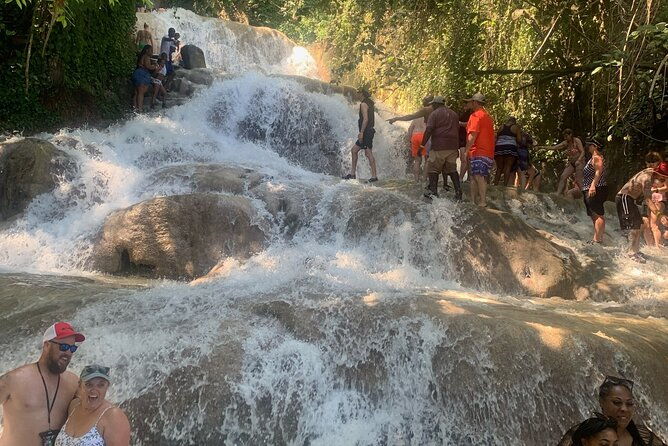 dunns-river-falls-zipline-adventure-from-kingston