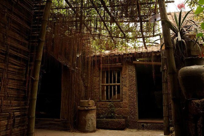 Duong Lam Village Life 1 Day Tour - FAQ