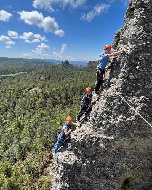durango-pyramid-park-mountain-climbing-experience