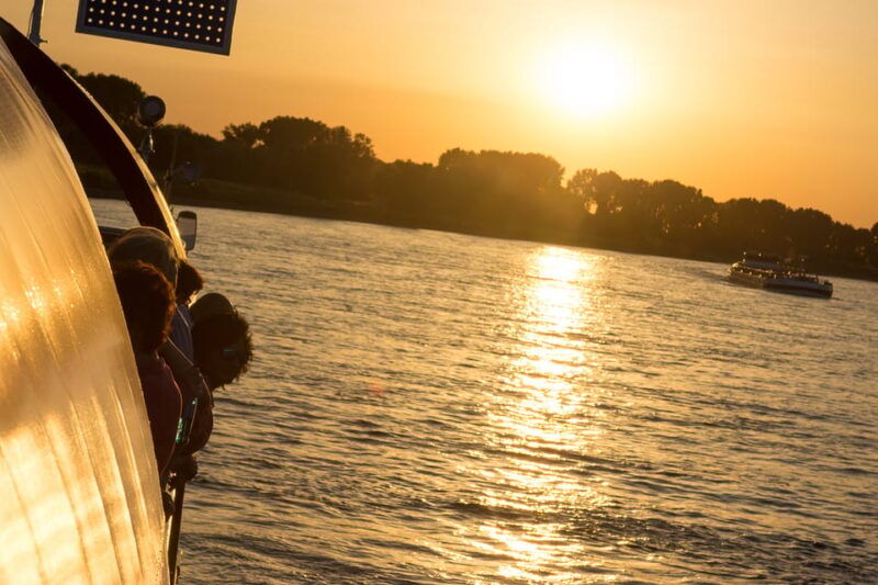 dusseldorf-2-hour-evening-rhine-river-cruise-with-live-dj