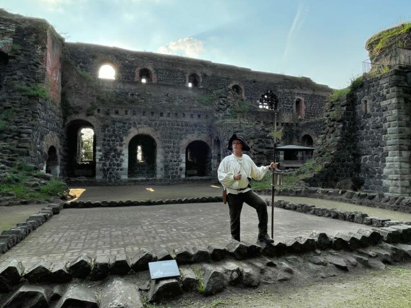 dusseldorf-guided-night-watchman-tour-through-kaiserswerth