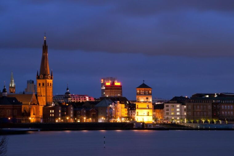 dusseldorf-in-1-day-walking-tour-with-digital-guide