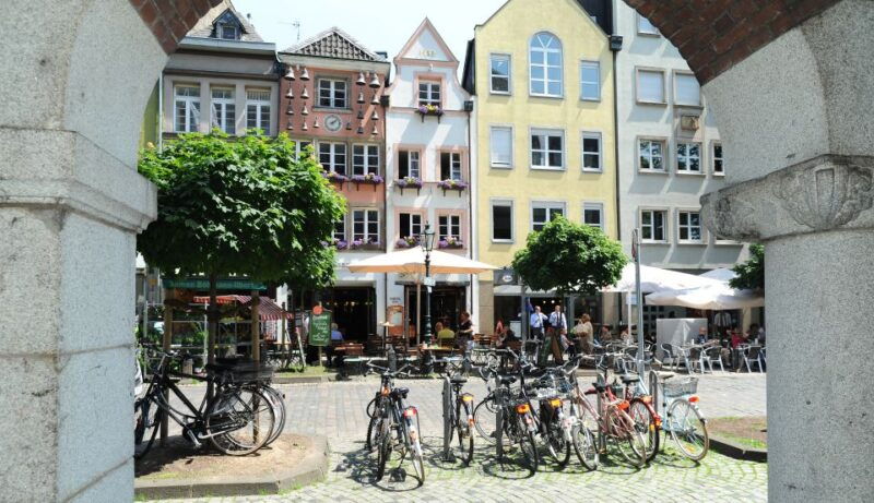 dusseldorf-old-town-guided-tour-2
