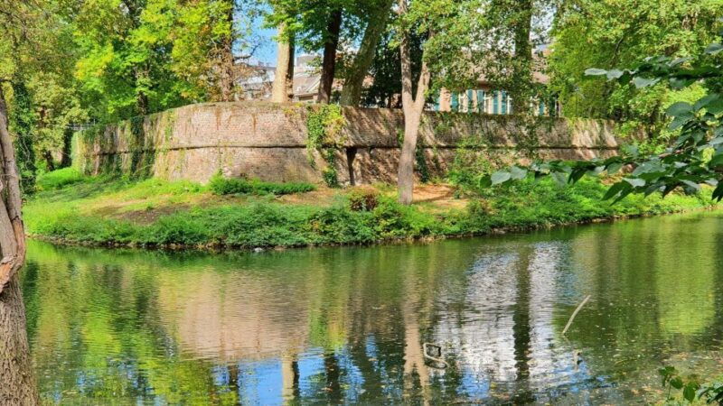 dusseldorf-self-guided-walk-along-river-dussel-to-old-town