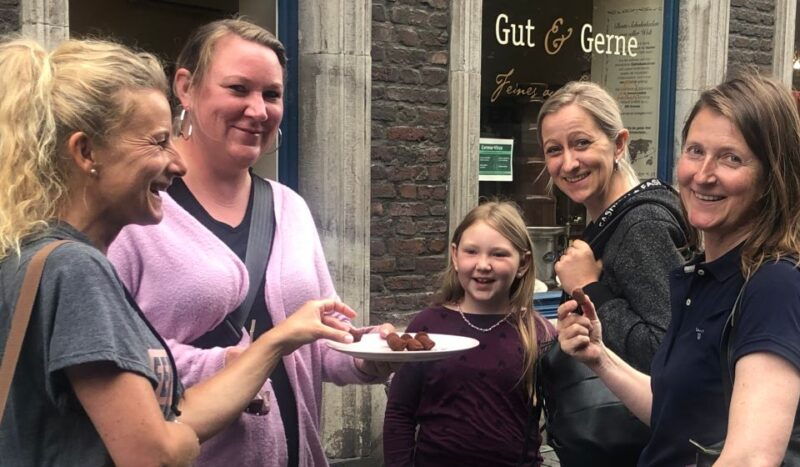 dusseldorf-sweet-treats-guided-walking-tour-of-old-town
