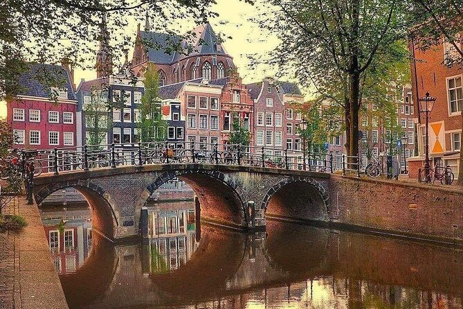 dutch-pancake-city-centre-canal-cruise