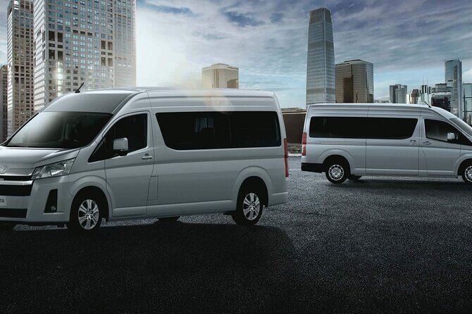 DXB Airport Exclusive Private Arrival or Departure Transfers - An In-Depth Look at What You Can Expect  