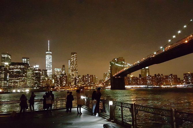 dyker-heights-brooklyn-christmas-lights-tour