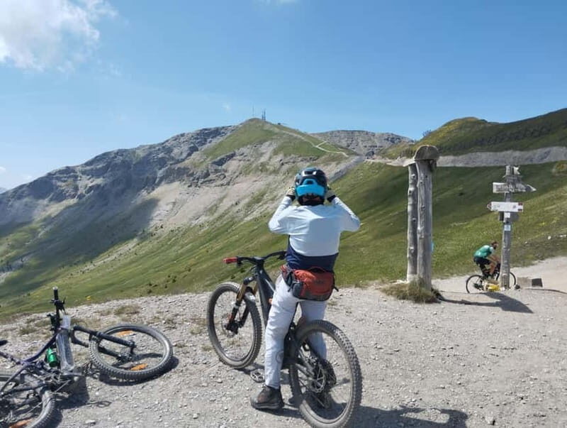 E-bike excursion in Sauze d'Oulx along the Assietta Road at 2,400mt - Key Points
