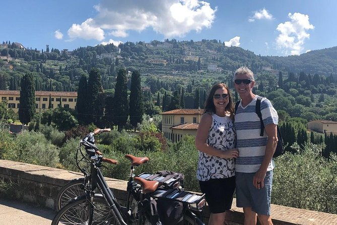 e-bike-florence-tuscany-self-guided-ride-with-vineyard-visit