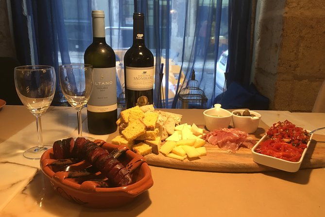 e-bike-food-tour-of-alfama-and-old-town-lisbon