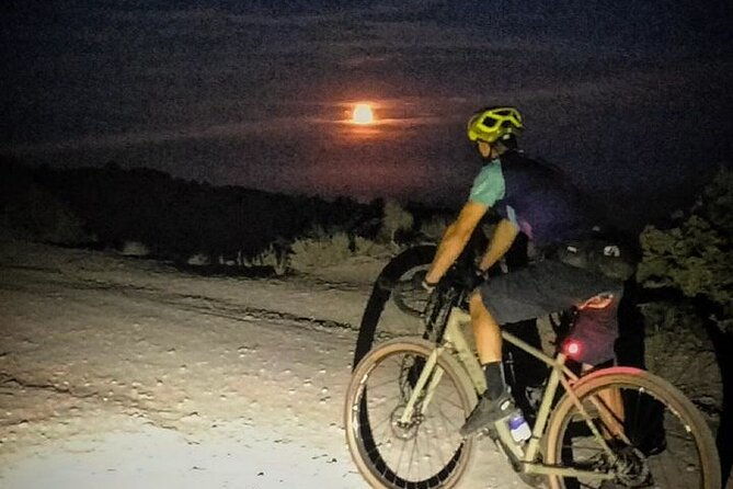 e-bike-full-moon-experience-on-the-costa-dei-gabbiani