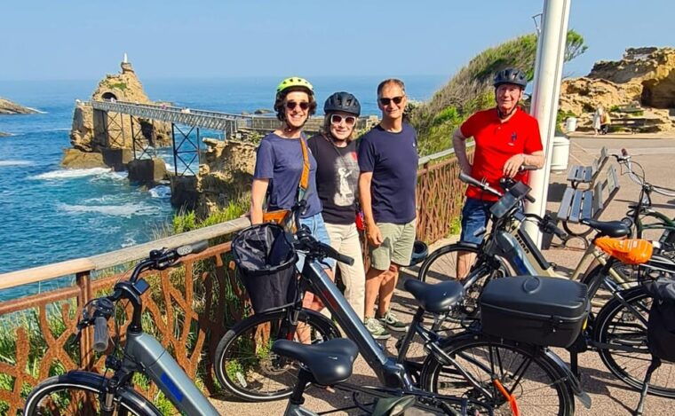 e-bike-guided-tour-biarritz-small-villages
