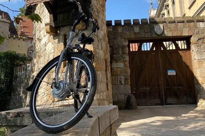 e-bike-guided-tour-in-castle-hill-budapest