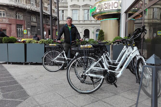 e-bike-guided-tour-in-castle-hill-budapest