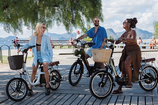e-bike-ride-beaches-and-lagoon