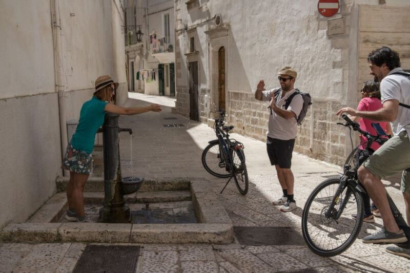 e-bike-ring-tour-between-locorotondo-and-martina-franca-2