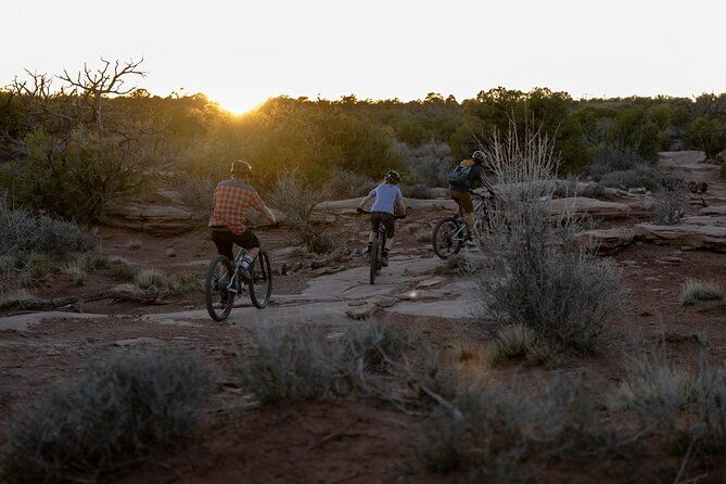 e-bike-sunset-dead-horse-point-e-bike-mountain-bike-tour