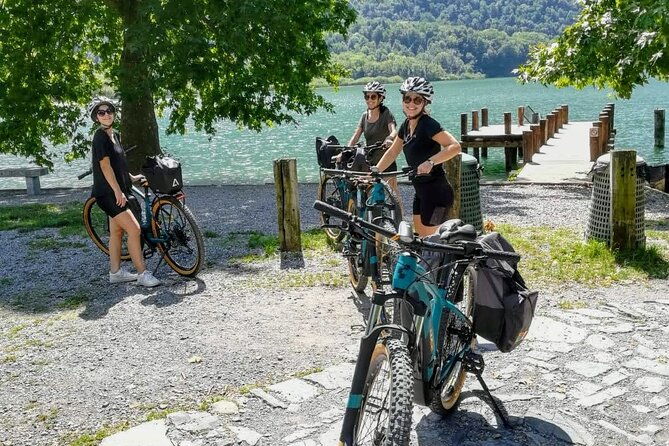 e-bike-tour-around-three-lakes-and-idyllic-mountain-life