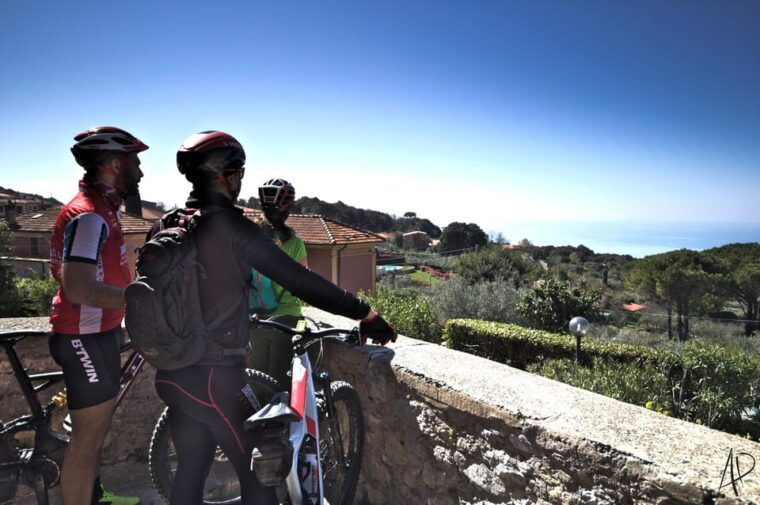e-bike-tour-from-the-hills-of-the-sun-to-montemarcello