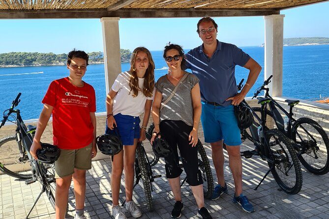E-Bike Tour + Gourmet Snack + Wine Tasting (Small Group) - The Itinerary in Detail