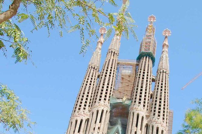 e-bike-tour-in-barcelona-with-english-guide