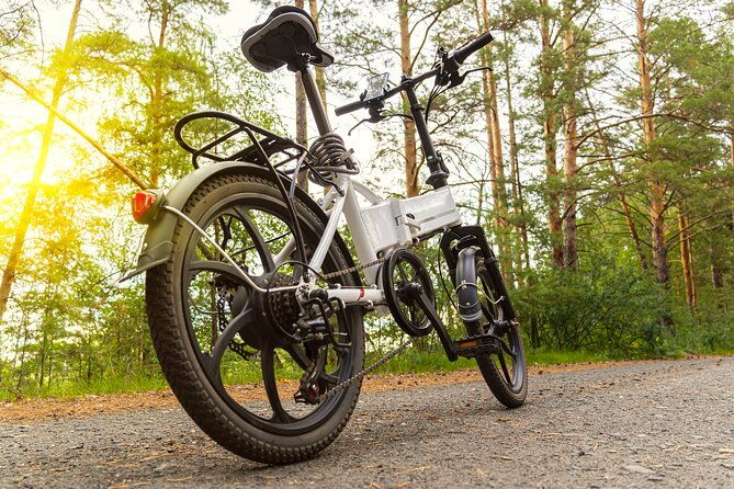 e-bike-tour-of-madrid-monumental-and-retiro-park
