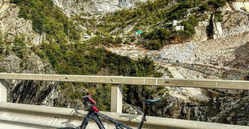 e-bike-tour-to-the-carrara-marble-quarries-with-lard-tasting