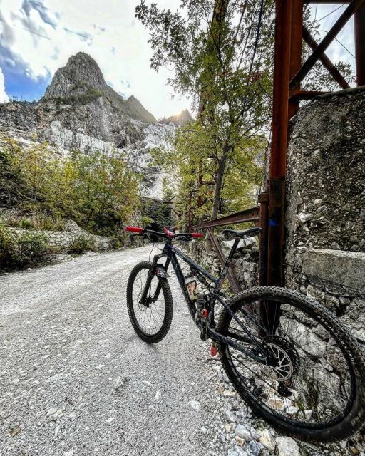 e-bike-tour-to-the-carrara-marble-quarries-with-lard-tasting