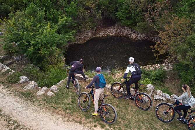 e-bike-tour-with-wine-and-olive-oil-tasting-in-vodnjan
