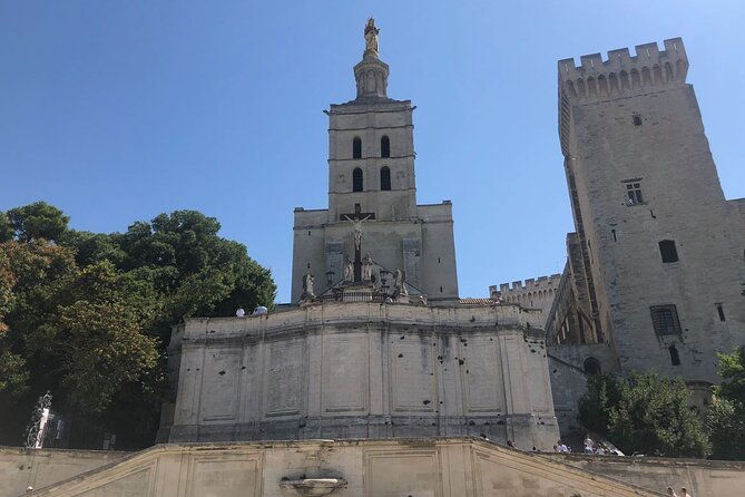 e-scavenger-hunt-avignon-explore-the-city-at-your-own-pace