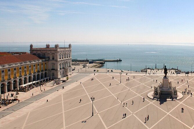 e-scavenger-hunt-lisbon-explore-the-city-at-your-own-pace