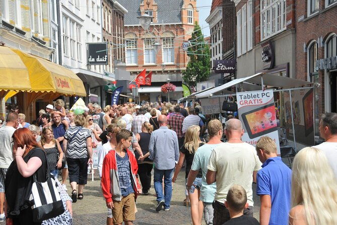 e-scavenger-hunt-sneek-explore-the-city-at-your-own-pace