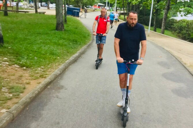 e-scooter-ride-lagoon-and-visit-park-lage