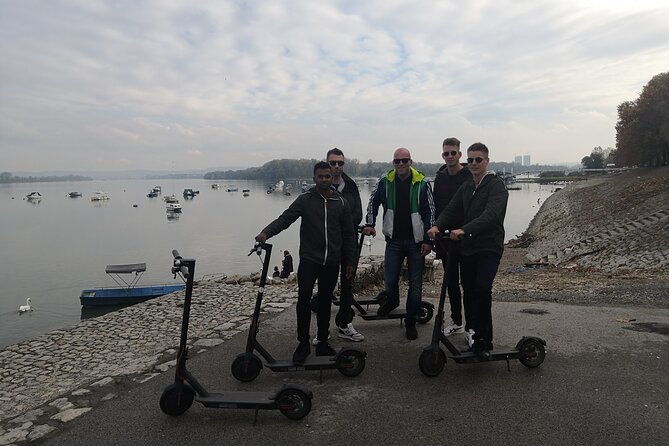 e-scooter-serbian-food-tour