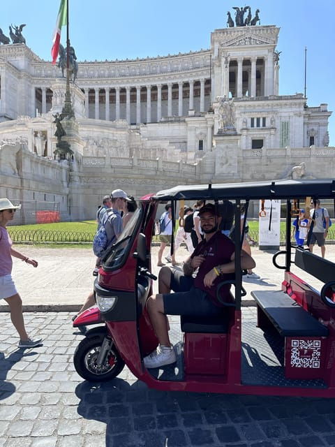 e-tuk-tour-highlights-of-rome-2