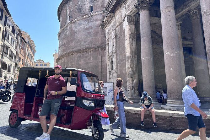 e-tuk-tour-highlights-of-rome