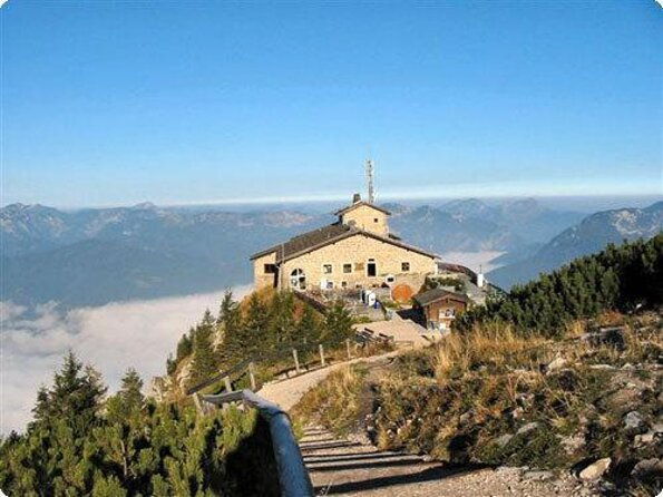 eagles-nest-berchtesgaden-private-full-day-wwii-historical-tour